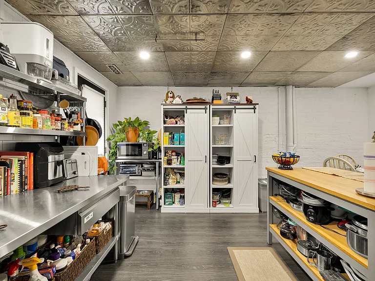 340 U St NW — Photo 31