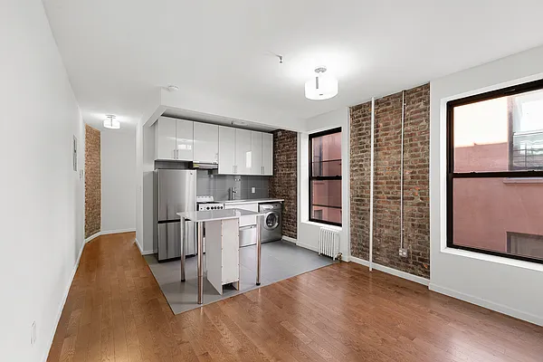 Rented by Living New York | media 37