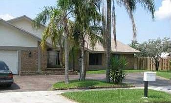 1st image of 7498 NW 49th St
