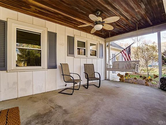4th image of 1683 Forestdale Ave