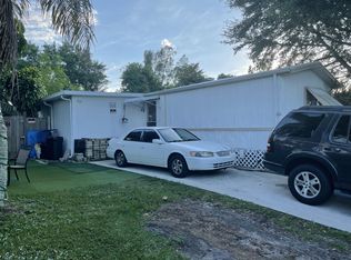 10570 S 228th Ln, Boca Raton, FL 33428