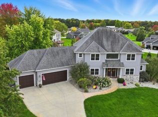 1218 S Honeybee Ct, Warsaw, IN 46580