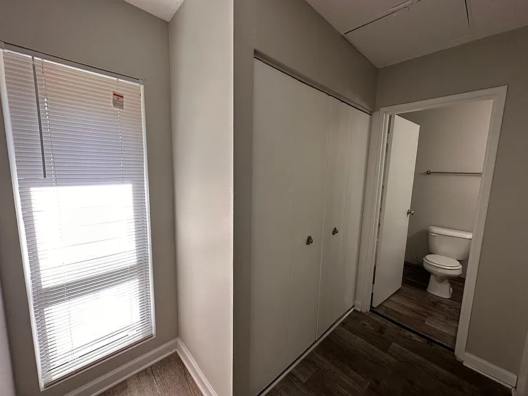 The Hammond Apartments — Photo 49