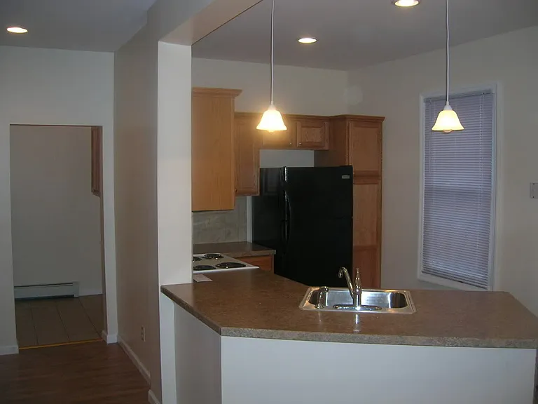 45 Amity St #2 — Photo 16