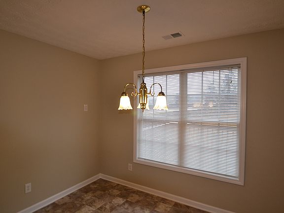 4th image of 4318 James Wade Dr