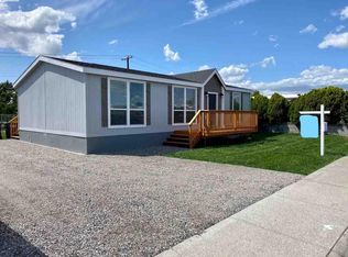 924 Empire Dr, Pasco, WA 99301