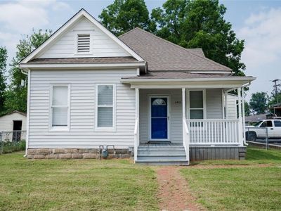 2411 Crawford Ave, Parsons, KS, 67357