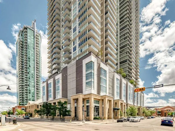 1122 N 3rd St SE #1202, Calgary, AB T2G 1H7