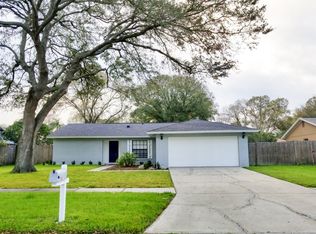 15907 Crying Wind Dr, Tampa, FL 33624