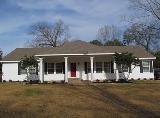 615 Parks Rd, Benton, LA 71006