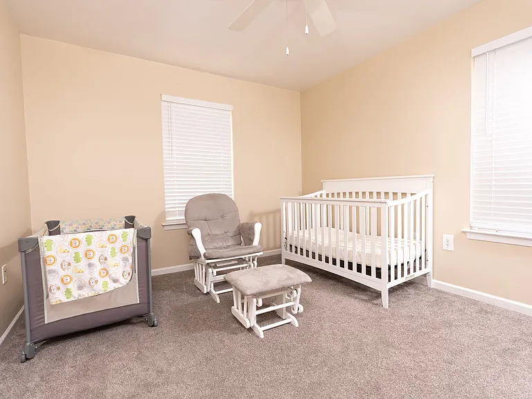 2072 Sheaffer Rd — Photo 11