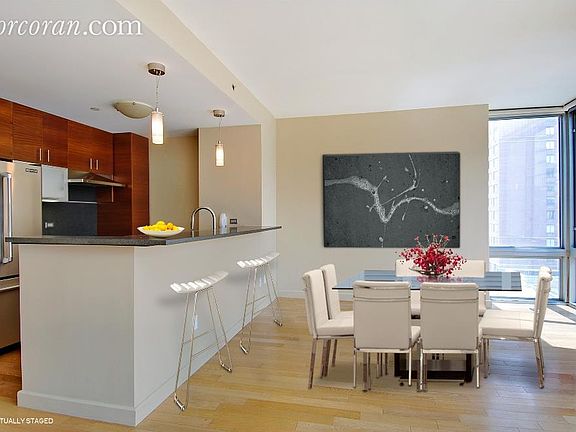 3rd image of 225-227 W 60th St #8F