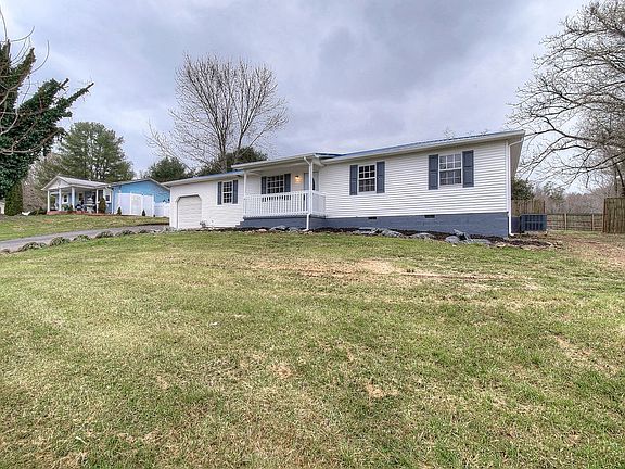 2nd image of 104 Meadowstone Dr