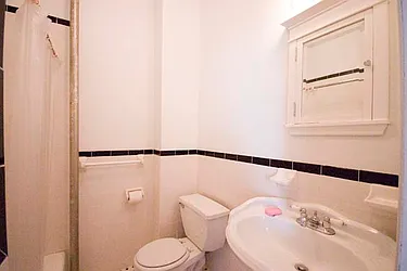 Rented by Ronda Savoy Realty