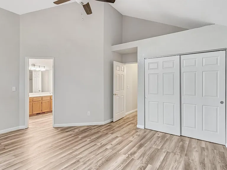 318 Village Cir — Photo 30