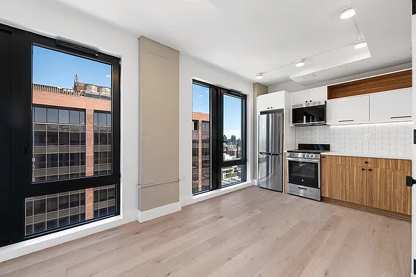 Rented by REAL New York | media 32