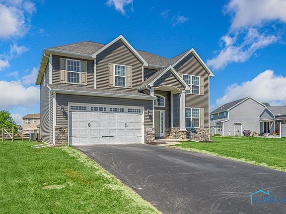3rd image of 26351 Summer Trace Dr