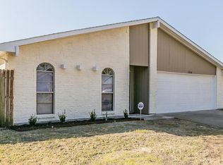 1514 Deepwood Dr, Garland, TX 75040