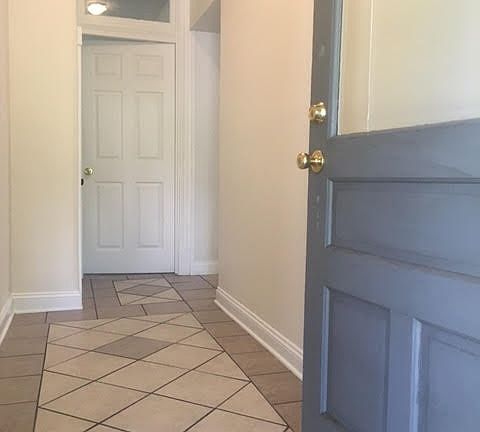3rd image of 210 Crescent Ave APT 1