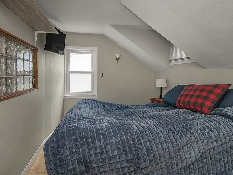 Upstairs bedroom