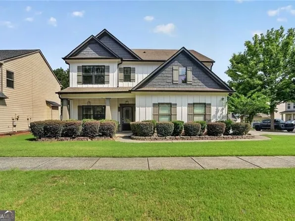 1666 Stoney Chase Dr, Lawrenceville, GA 30044