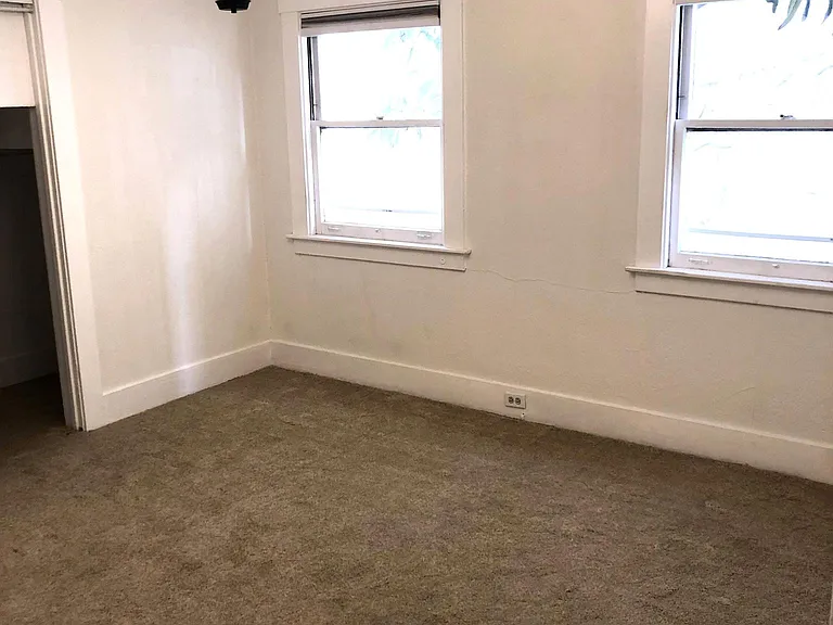 609 Brooklyn Ave #609 — Photo 27