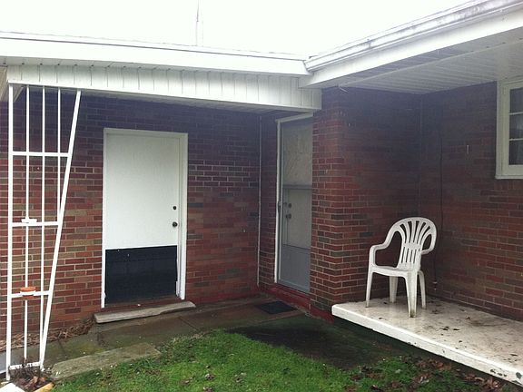 back attached storage