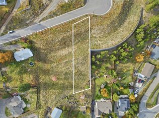 1158 Crestwood Dr, Kamloops, BC V2C 5G8