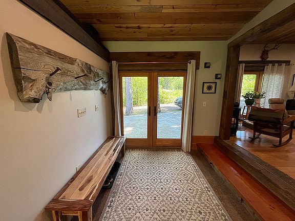 2nd image of 491 Orchard Ln