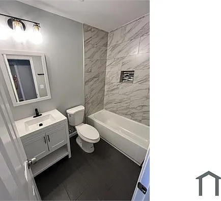 1709 E St NE #4 — Photo 11