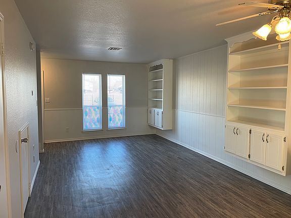4th image of 1901 E Lindsey St APT 36