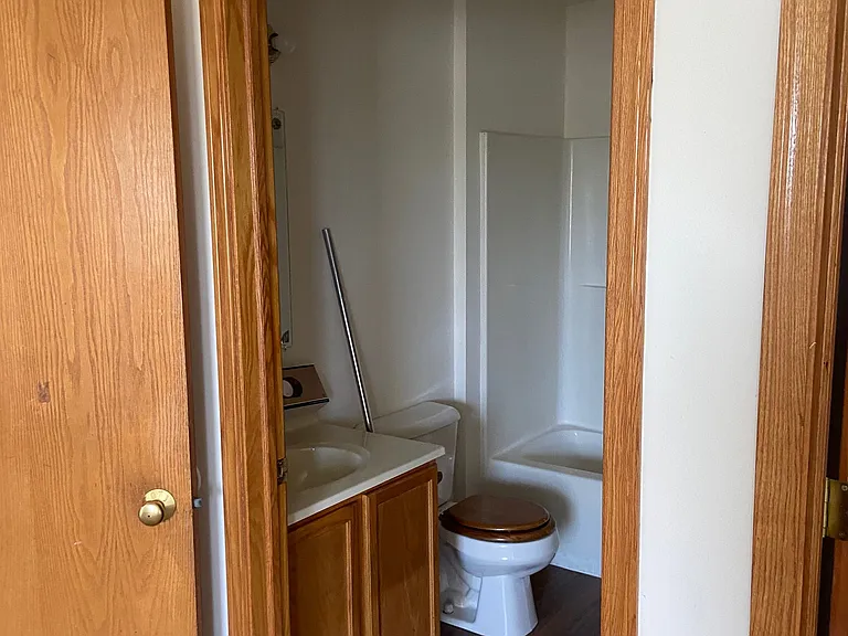 514 N Westmount Dr #1 — Photo 26