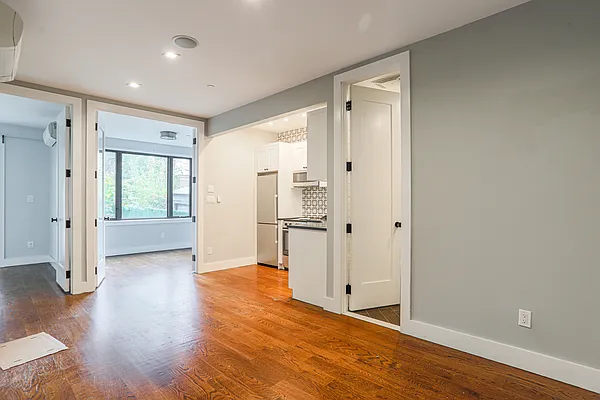 Rented by ERNY LLC | media 8