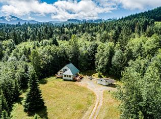 976 Township Line Rd, Port Angeles, WA 98362