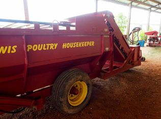 8 Woods Ln, Mount Olive, MS 39119