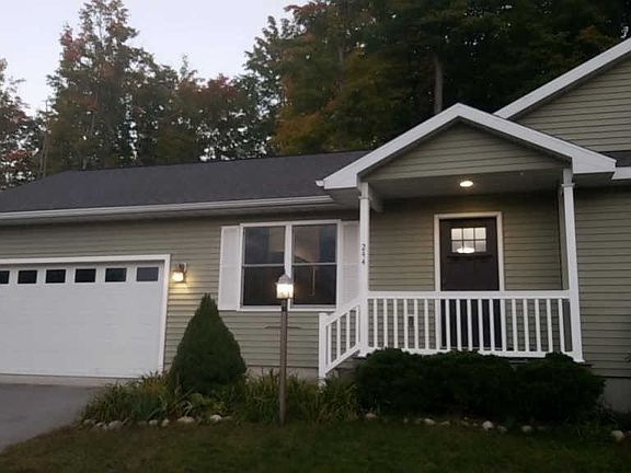 3rd image of 244 Parkview Dr