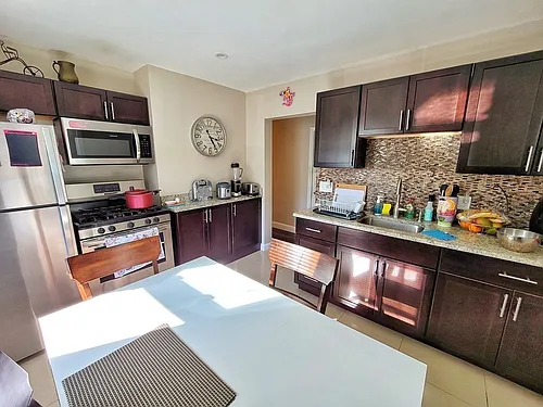 44 Webster St #3 Photo 1