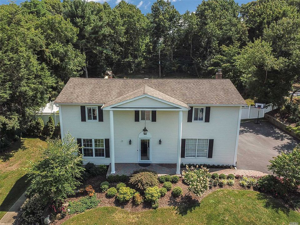 44 Oakside Rd, Smithtown, NY 11787 Zillow