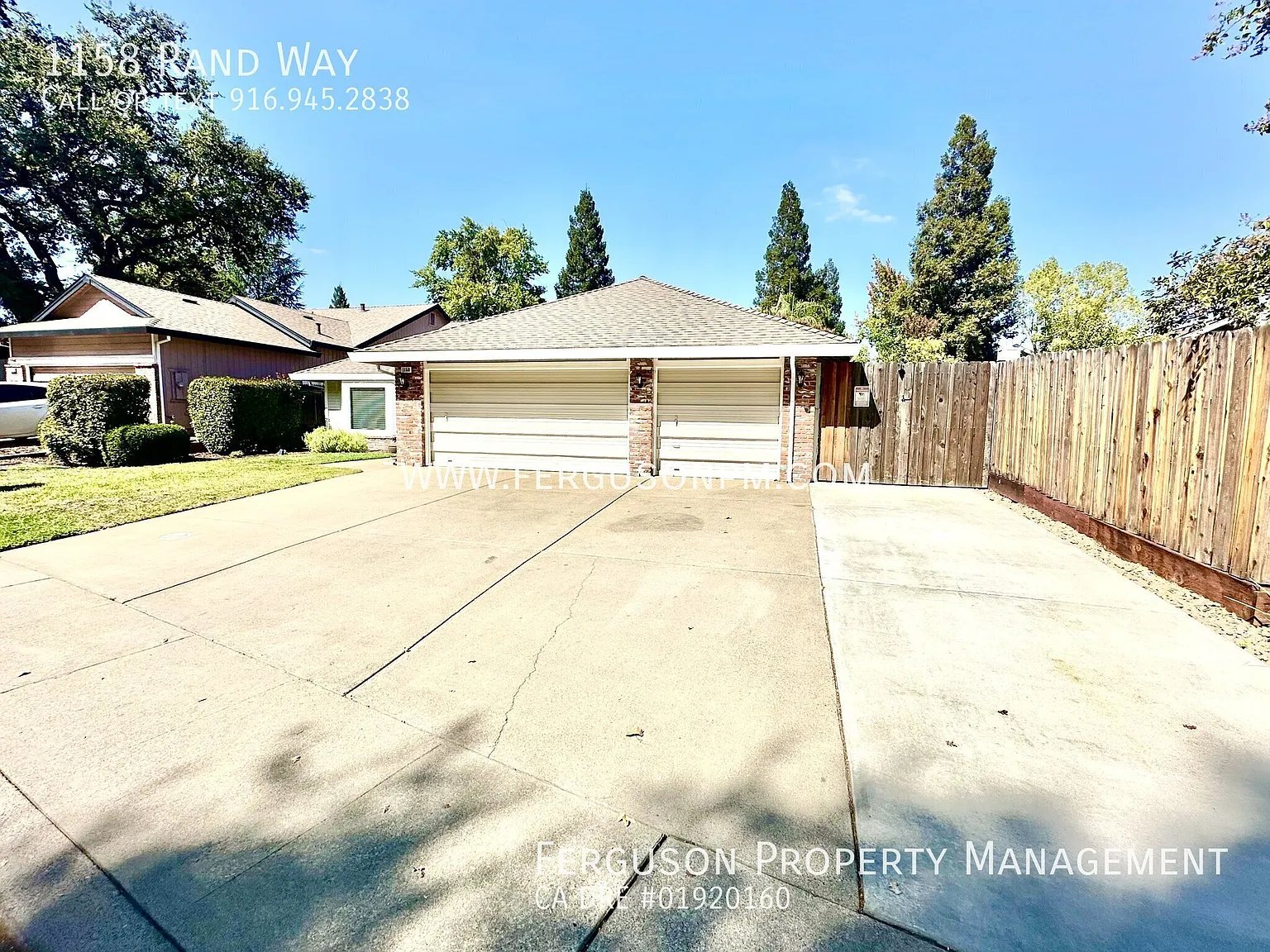 Updated Spacious Three Bedroom in Desirable Kaseberg-Kingswood — Photo 2