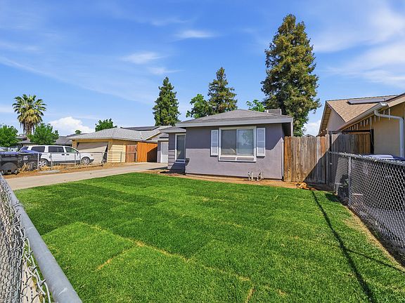3rd image of 710 W Wren Drive