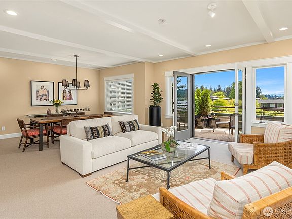 5th image of 470 Wood Avenue SW #2A