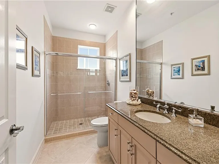2843 Tiburon Blvd E #7-102 — Photo 30