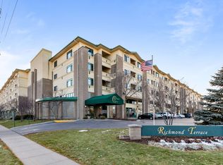 400 Richmond St #526, Appleton, WI 54911