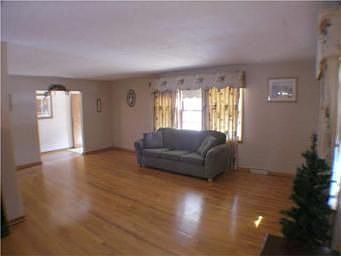 4th image of 3702 S Claremont Ave