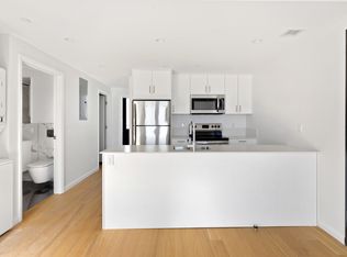 402 E 118th St #2C, New York, NY 10035