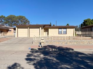 11355 Beach Front Dr, El Paso, TX 79936