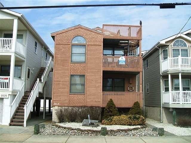1st image of 3018 West Ave