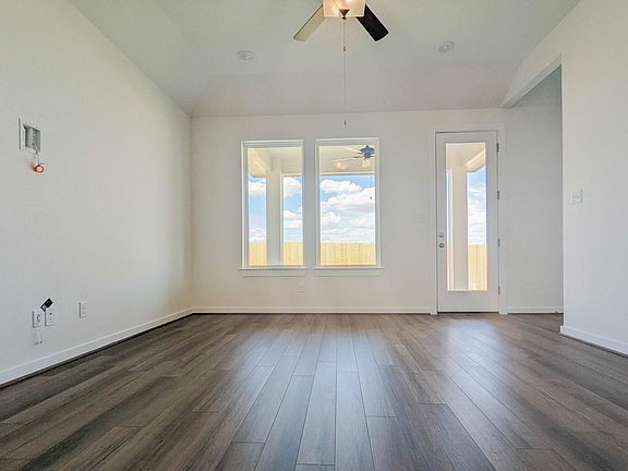 3rd image of 4345 Chapel Hl