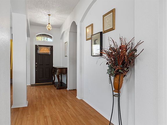 4th image of 5025 China Berry Dr