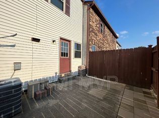 7393 Cimmaron Sta, Columbus, OH 43235